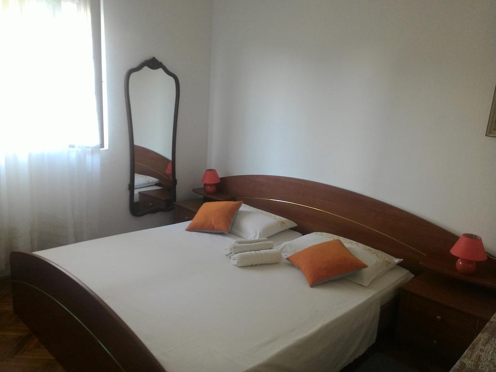 Apartments Prisnac Pakoštane Dış mekan fotoğraf